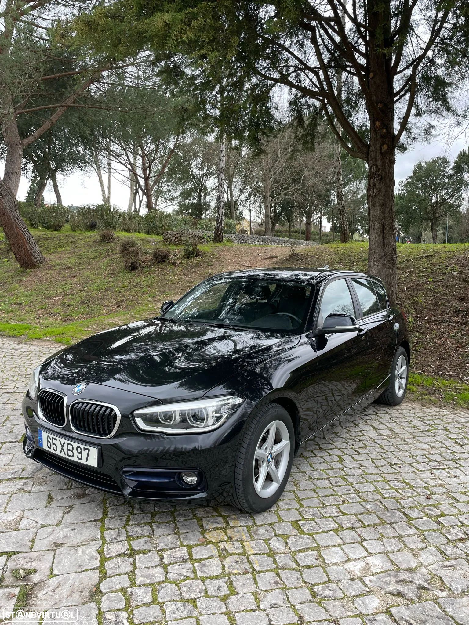 BMW 116 d Pack Desportivo M Auto - 1