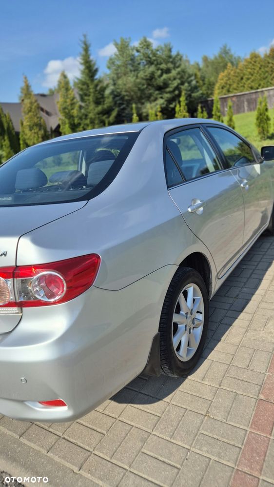 Toyota Corolla 2013 photo 2