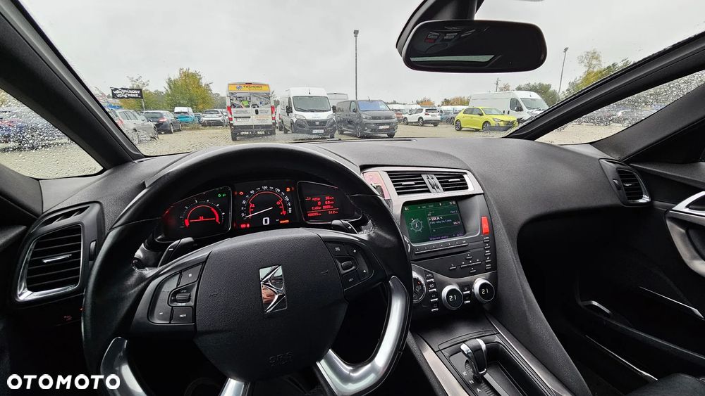 Citroën DS5 e-HDi 110 EGS6 SoChic - 7