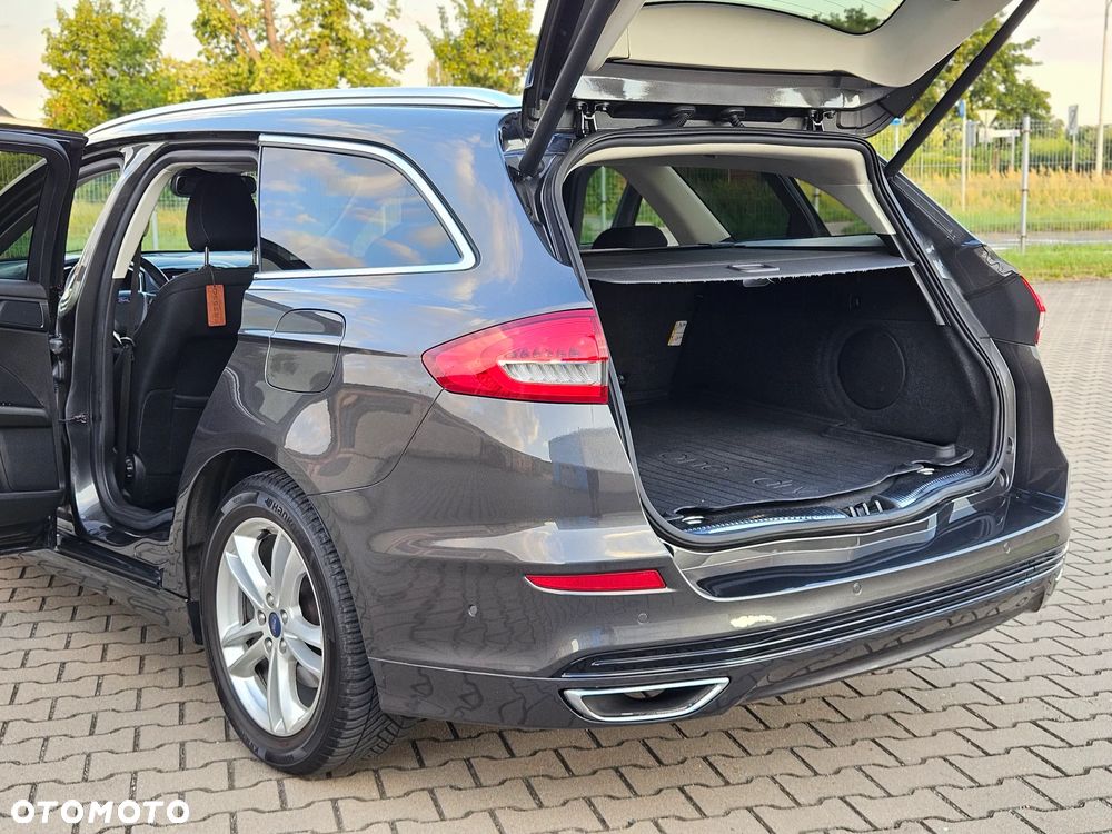 Ford Mondeo 2.0 EcoBlue Titanium - 23