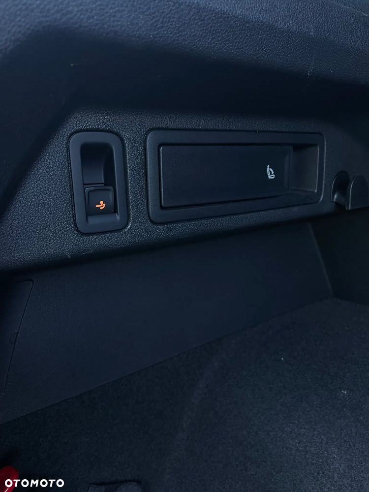 Volkswagen Tiguan - 22