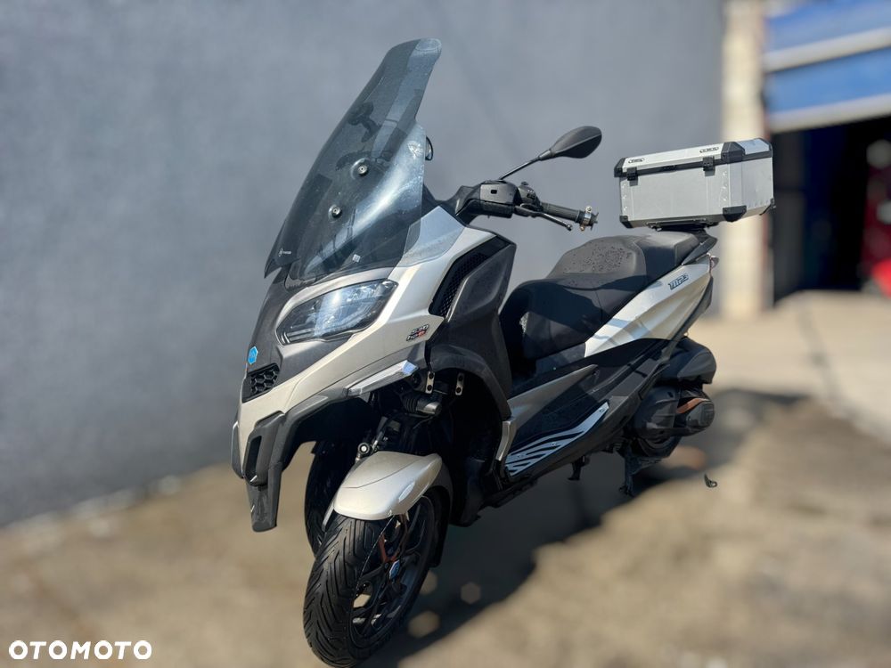 Piaggio MP-3 - 7