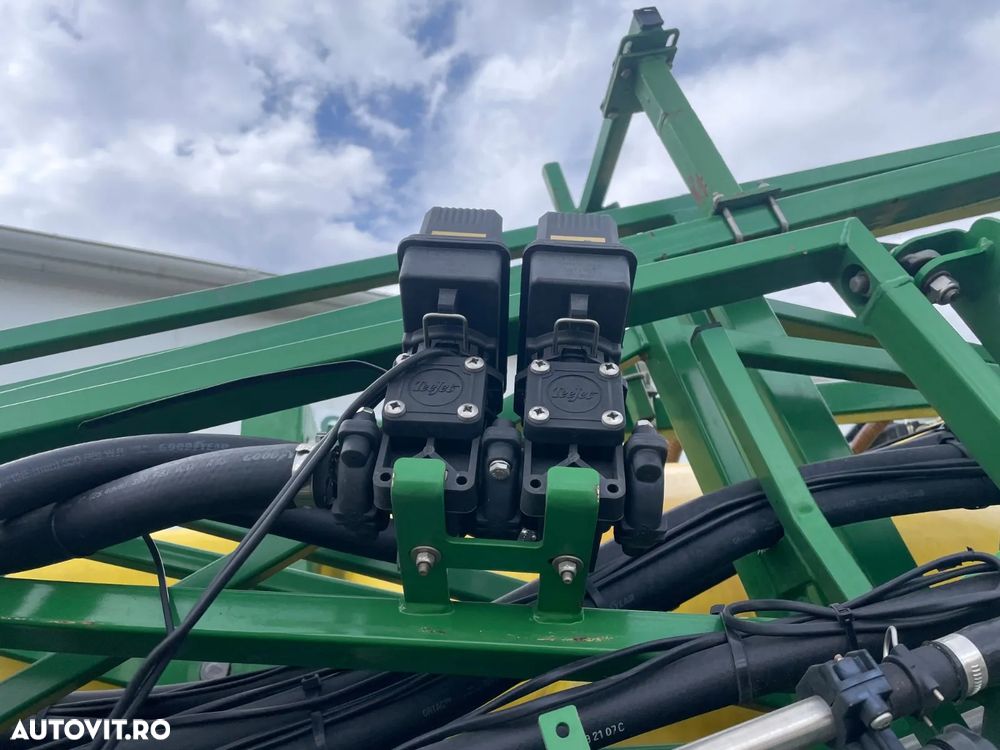 John Deere 840 - 4