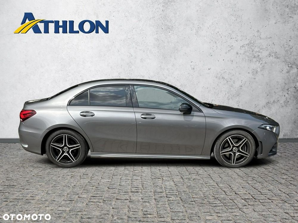 Mercedes-Benz Klasa A 220 4-Matic AMG Line 7G-DCT - 6