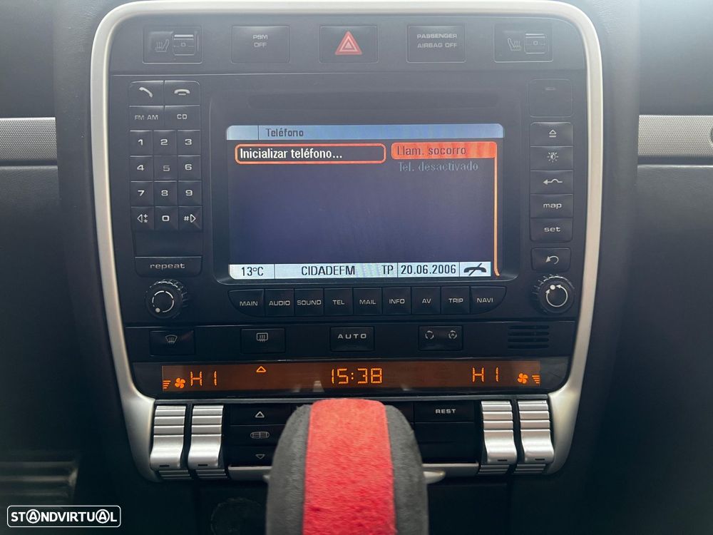 Porsche Cayenne S Tiptronic - 34