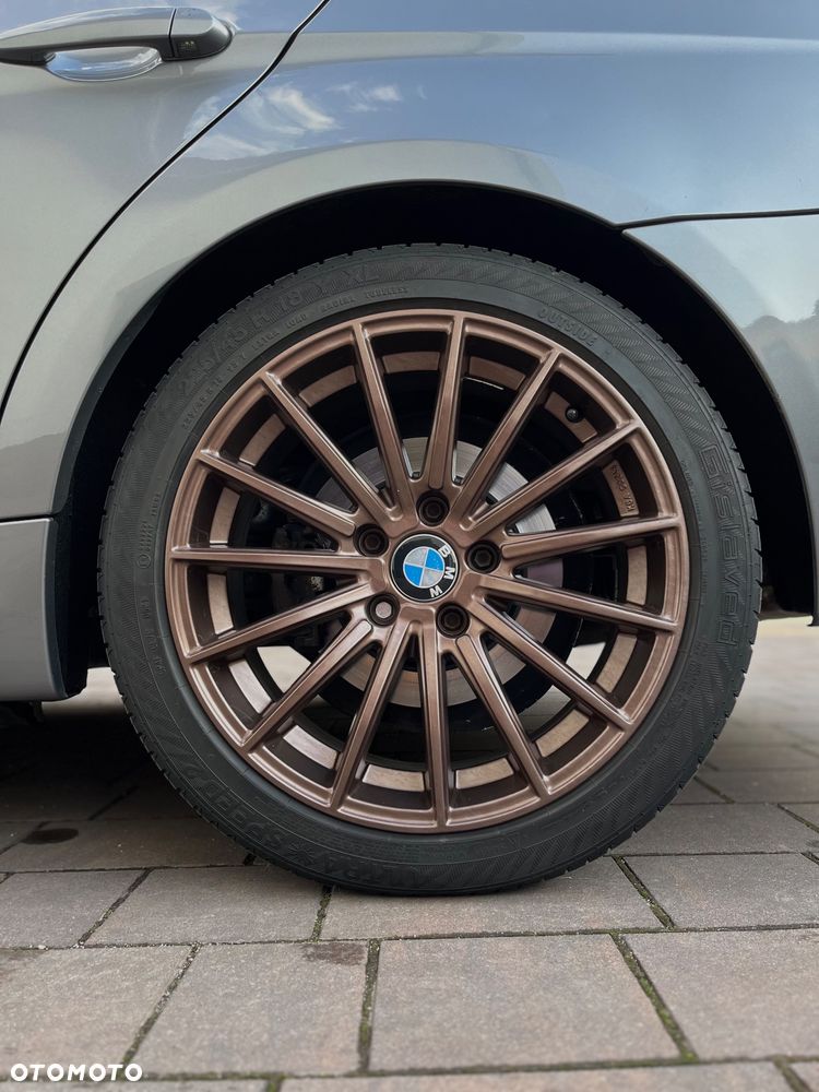 BMW Seria 3 320d xDrive - 19