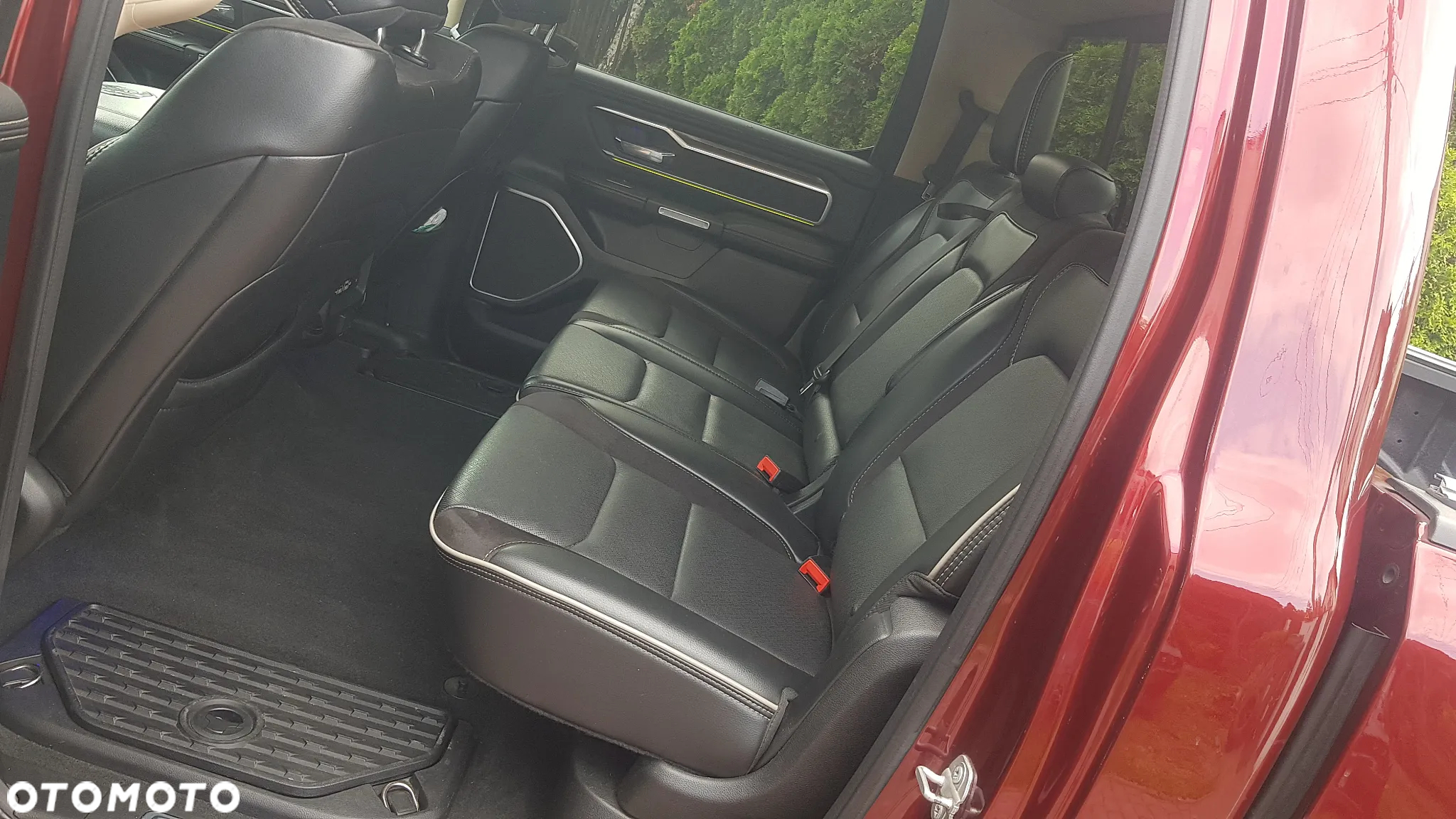 RAM 1500 Crew Cab Laramie - 10