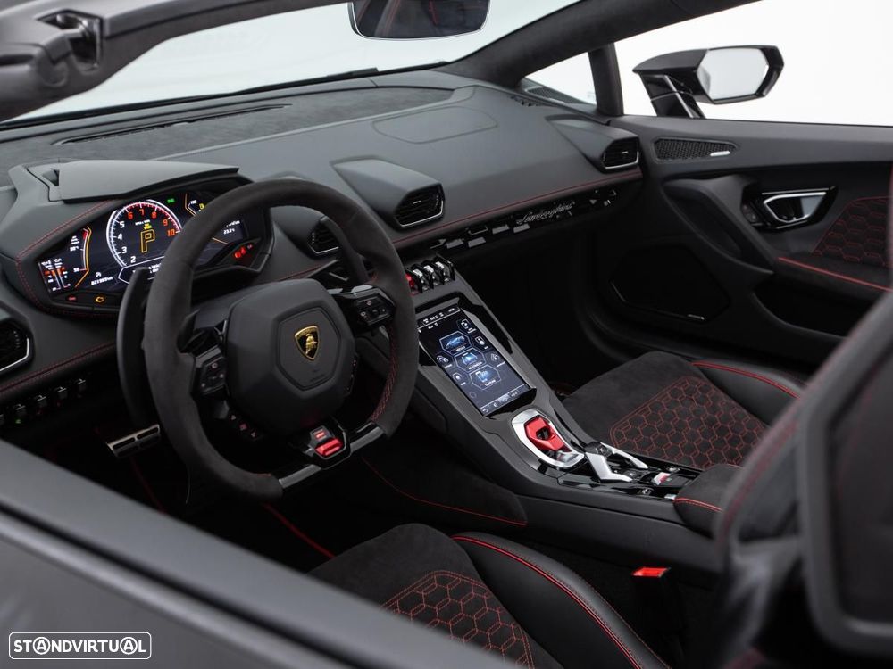 Lamborghini Huracán EVO - 23