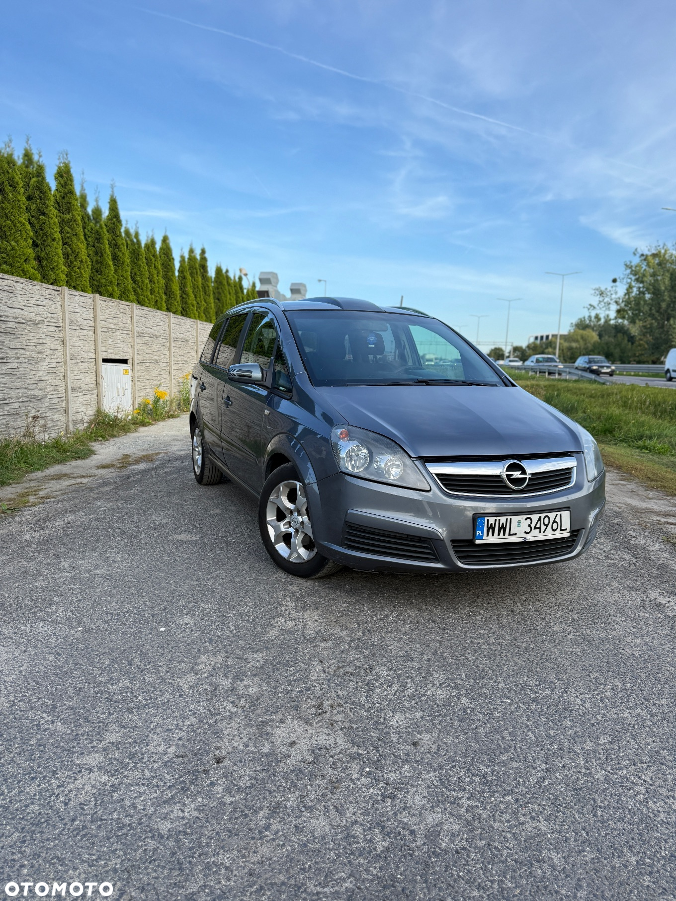 Opel Zafira 1.8 Cosmo - 3