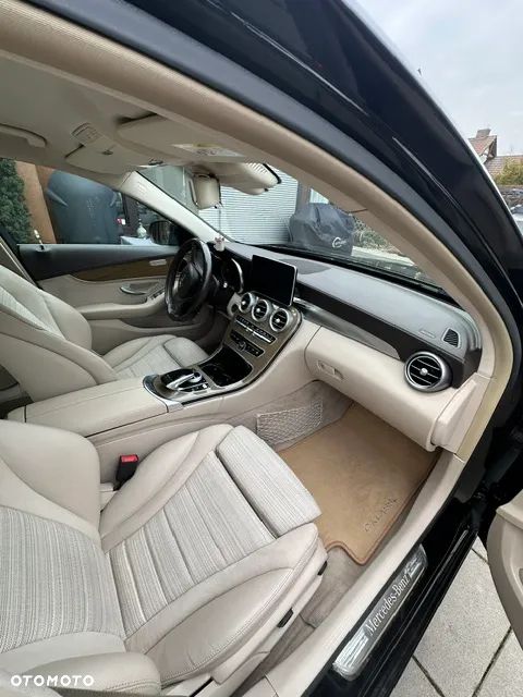 Mercedes-Benz Klasa C 200 7G-TRONIC - 5