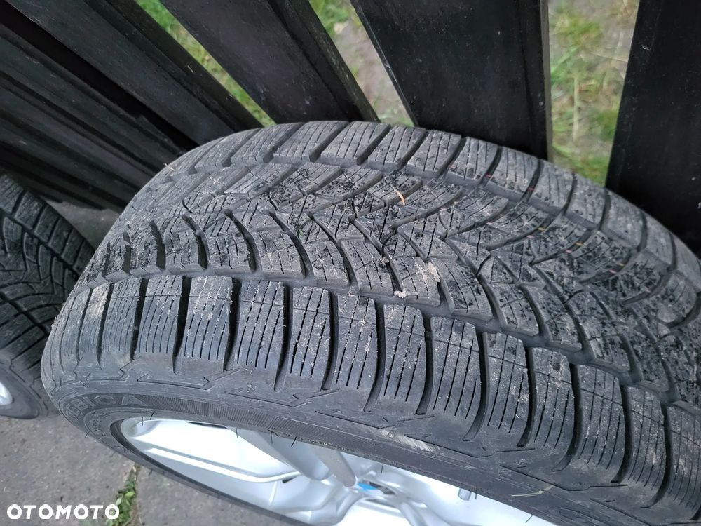 BMW Seria 5 528i - 34