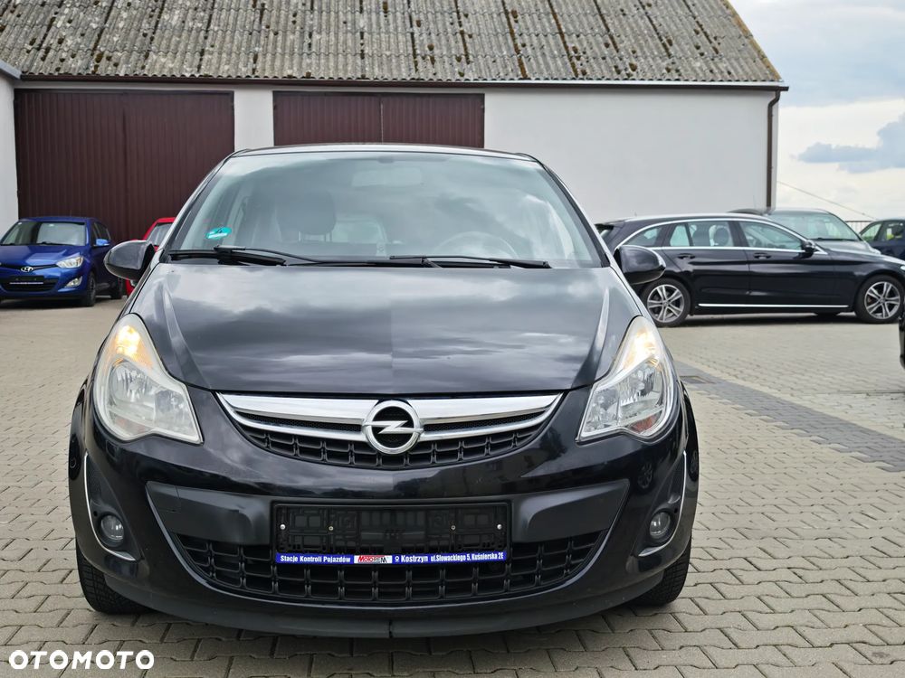 Opel Corsa 1.4 16V Satellite - 4