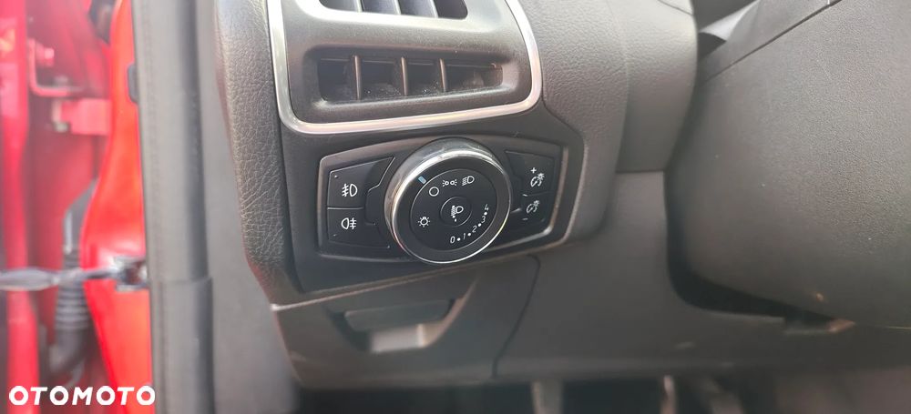 Ford Focus 1.0 EcoBoost STart-Stopp-System TITANIUM - 16