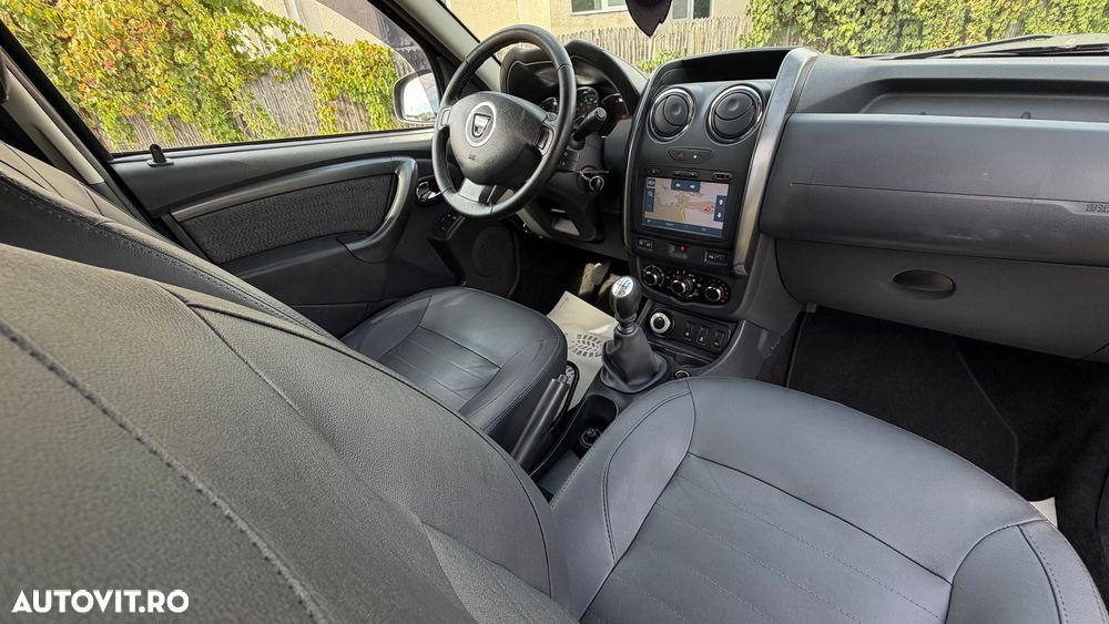 Dacia Duster dCi 110 FAP 4x4 Prestige - 29