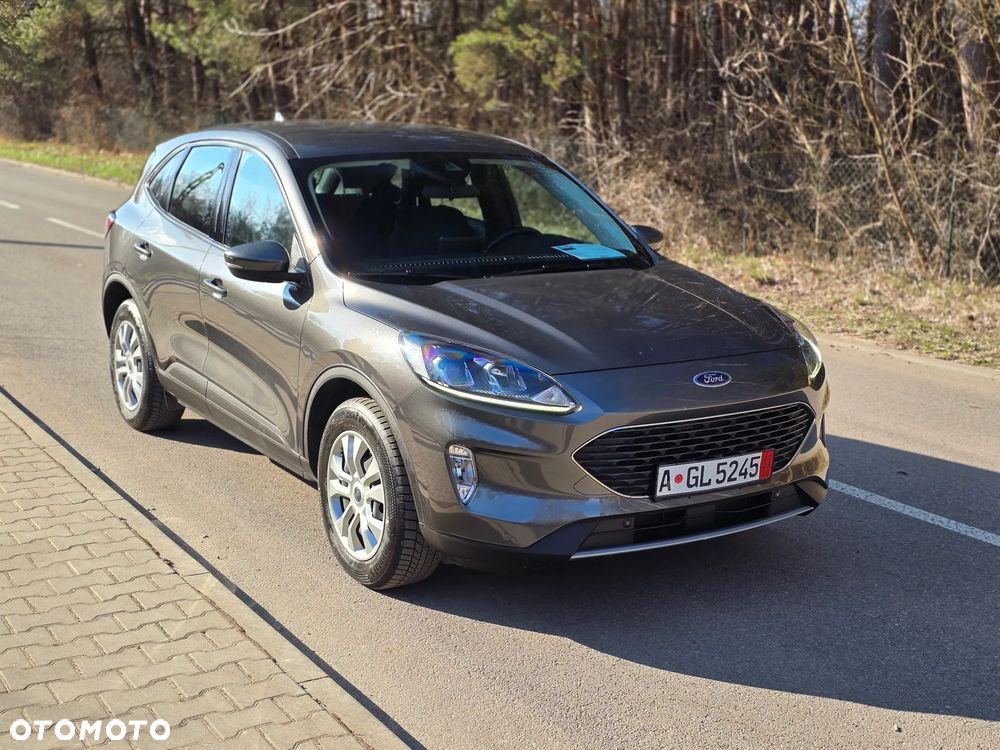 Ford Kuga - 12