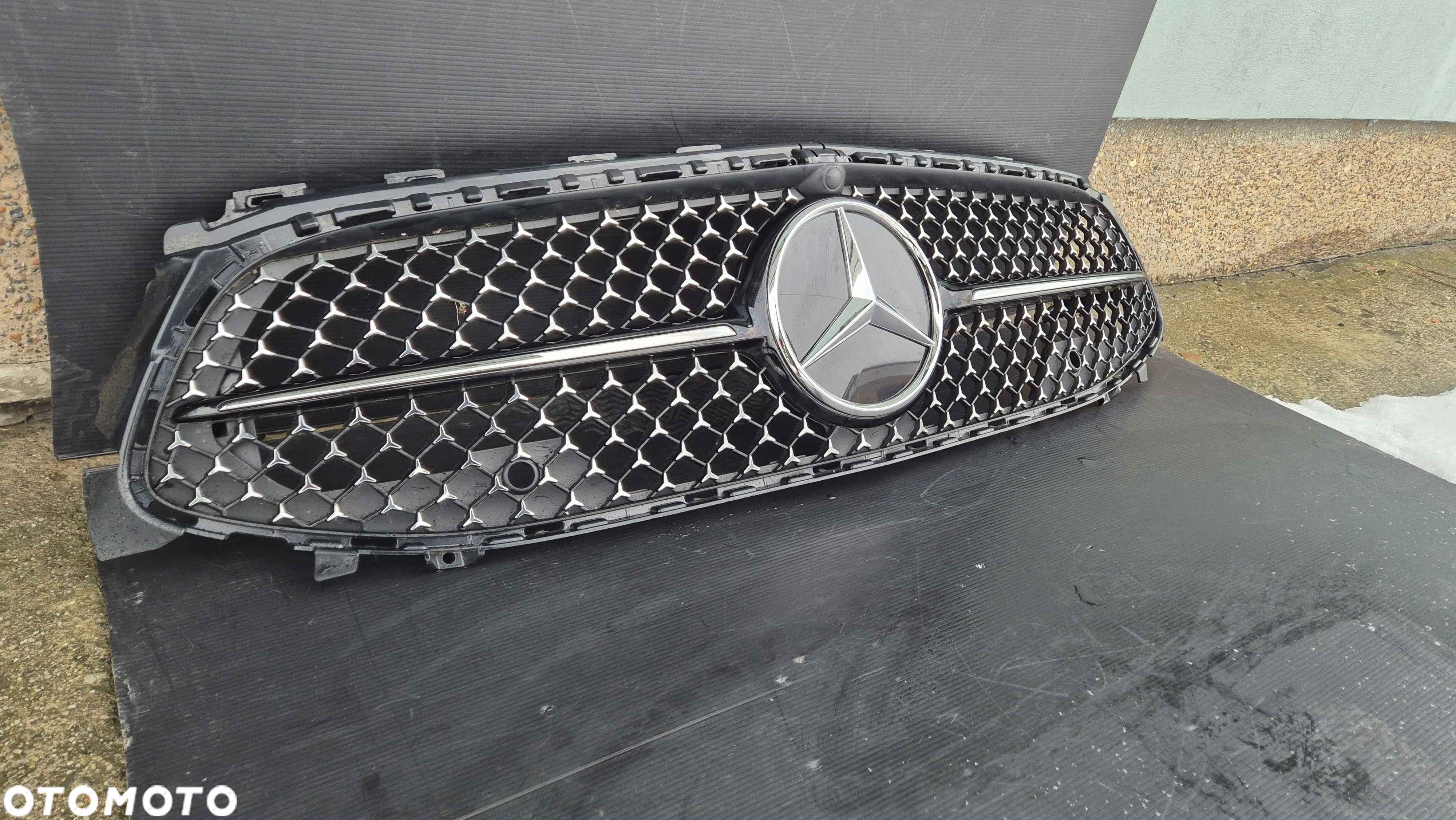 Atrapa chłodnicy GRILL Mercedes CLA W118 C118 LIFT AMG OE NOWY! - 2