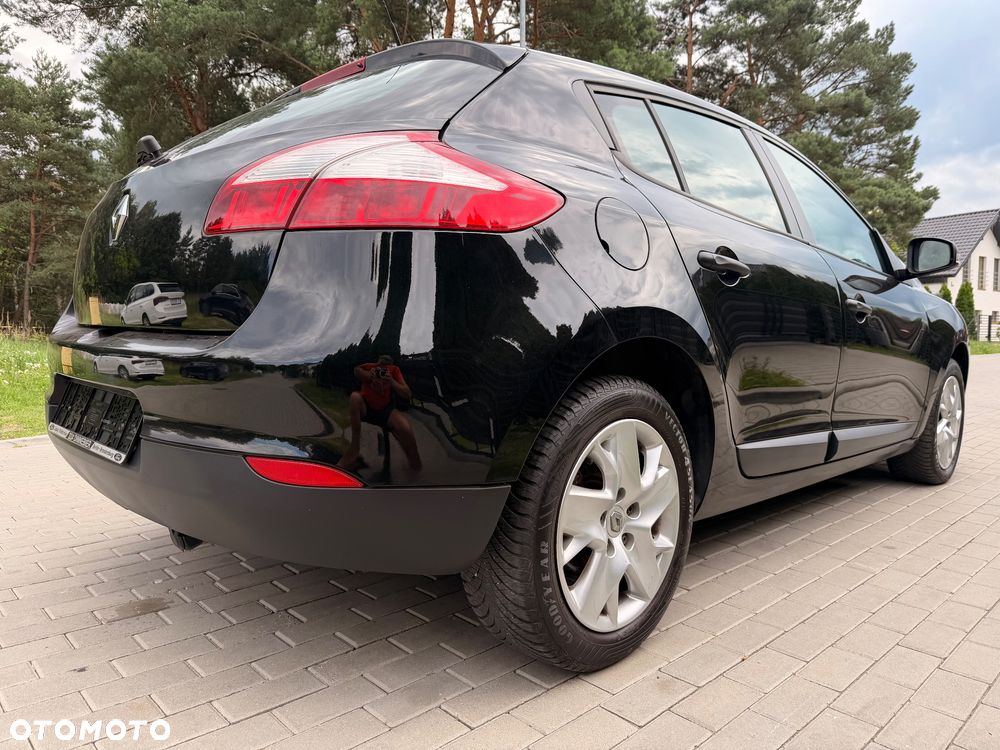 Renault Megane 1.6 16V 100 J'taime - 15