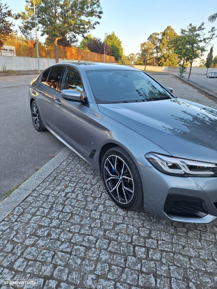 BMW 530 e Pack 50 anos M - 10