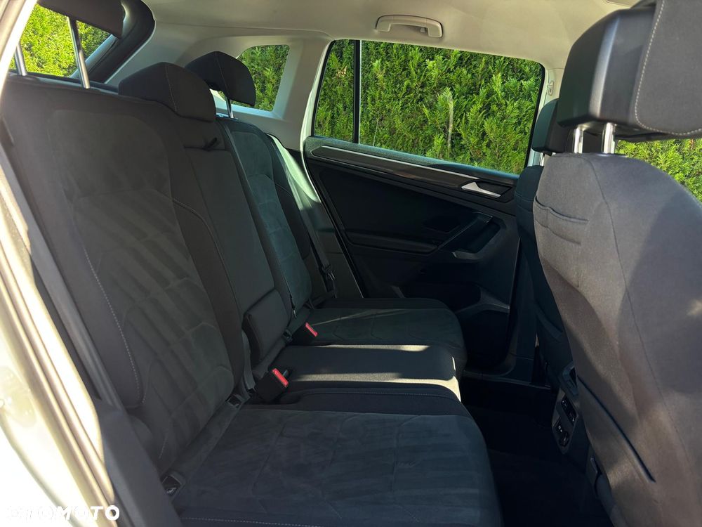 Volkswagen Tiguan 2.0 TDI SCR Elegance DSG - 13