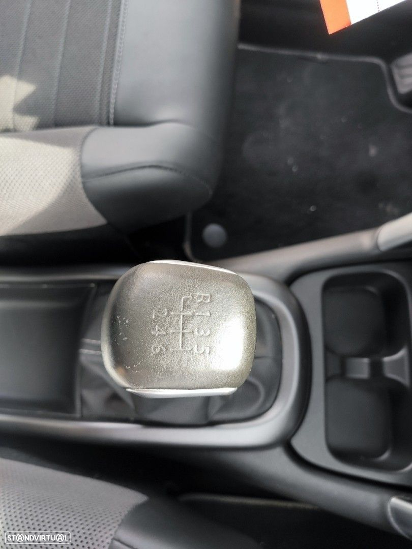 Citroën C3 Aircross 1.5 BlueHDi Rip Curl - 11