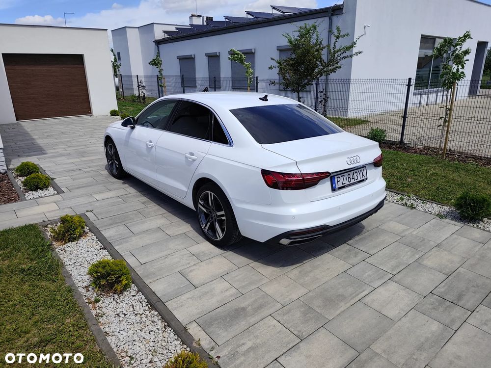 Audi A4 Limousine - 3