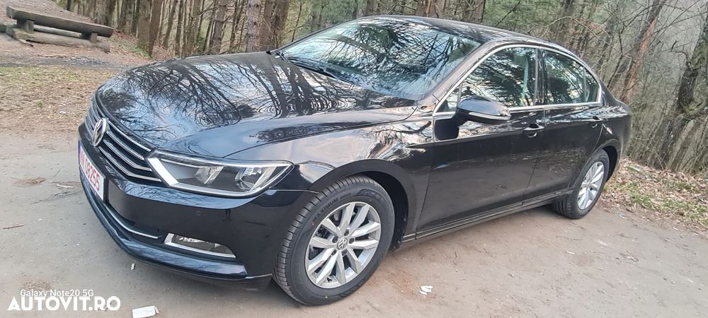 Volkswagen Passat 2.0 TDI SCR DSG Comfortline - 8