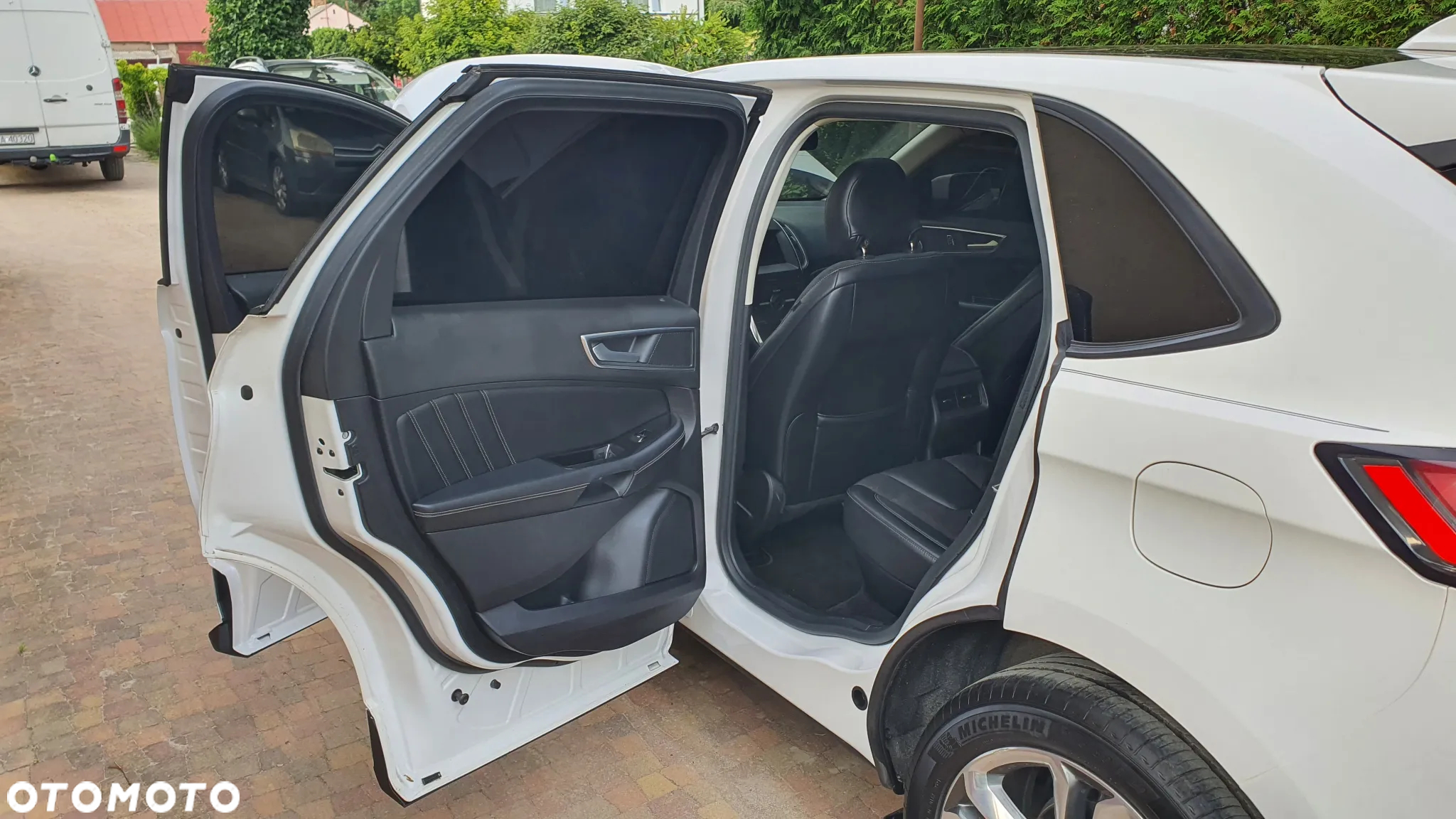 Ford Edge - 28