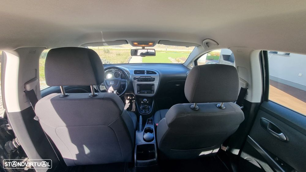 SEAT Leon 1.6 TDI DPF Ecomotive Style Copa - 8