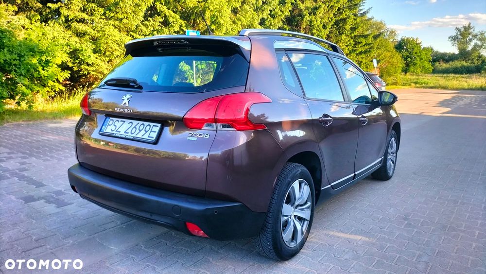 Peugeot 2008 - 4