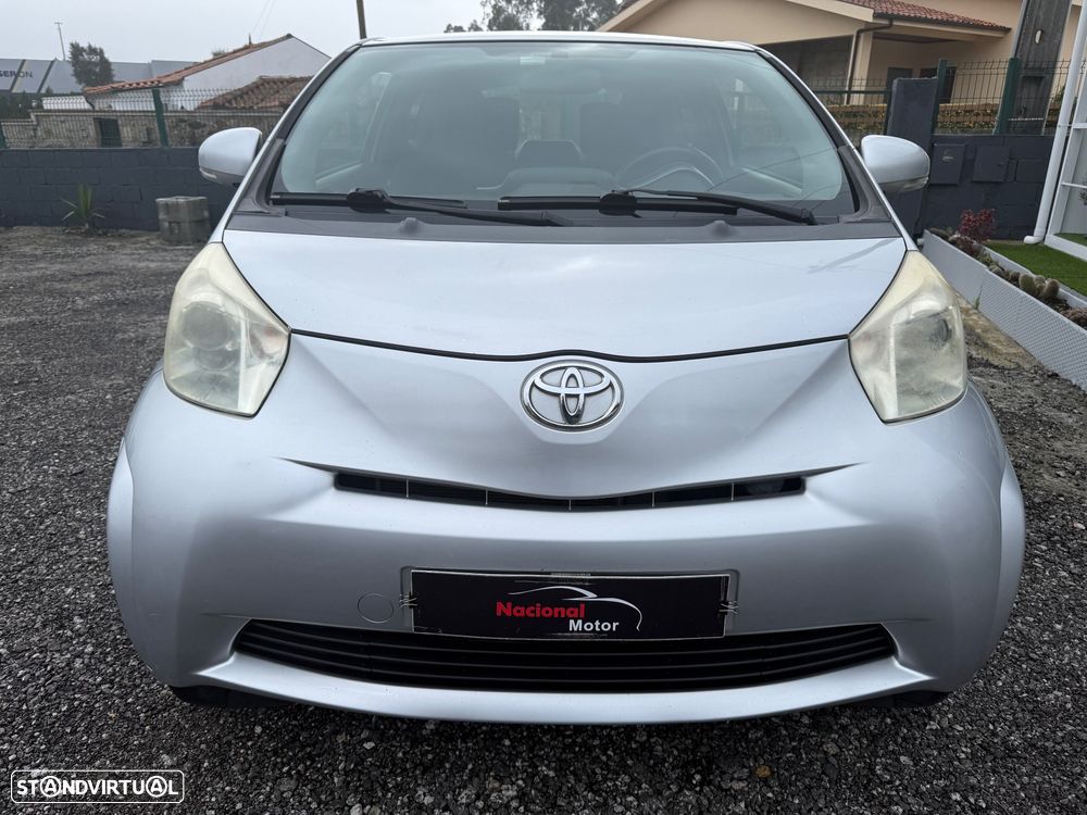 Toyota iQ 1.0 + - 5