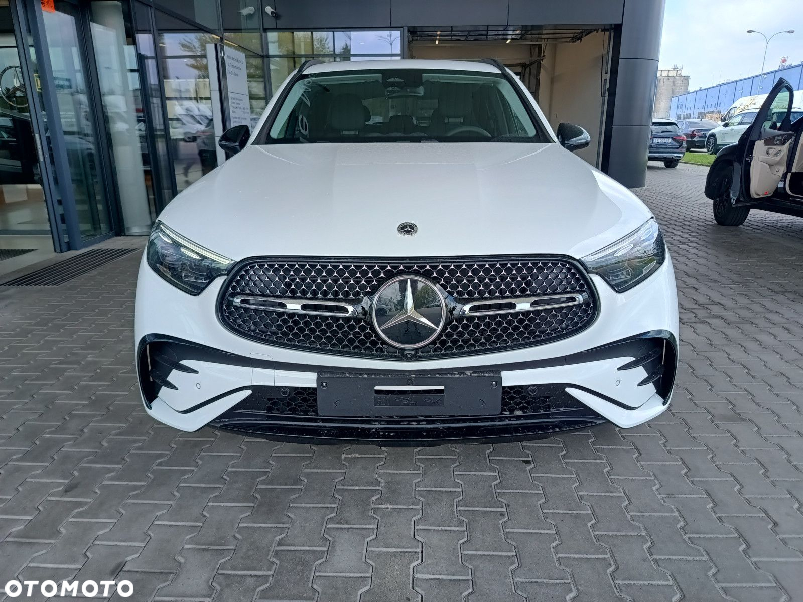 Mercedes-Benz GLC - 2