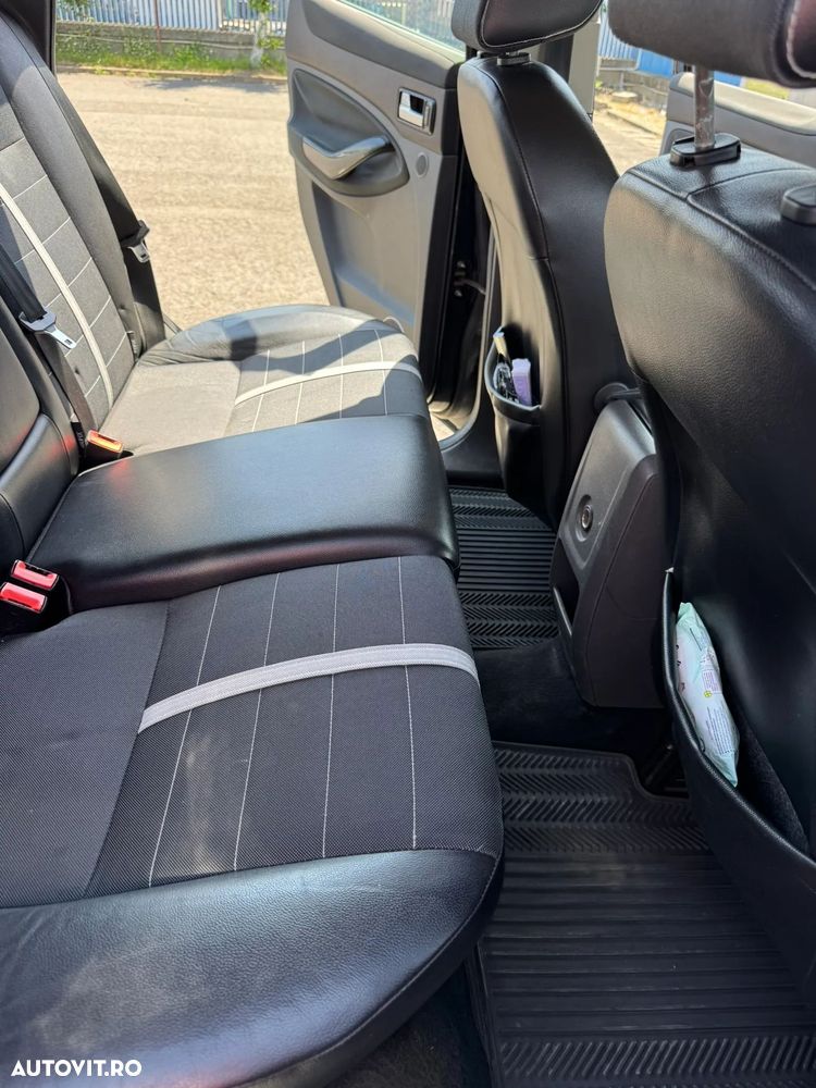 Ford Kuga 2.0 TDCi 4WD Titanium - 10