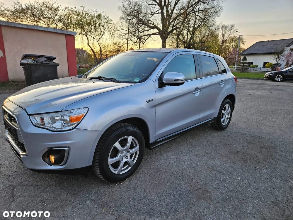 Mitsubishi ASX - 3