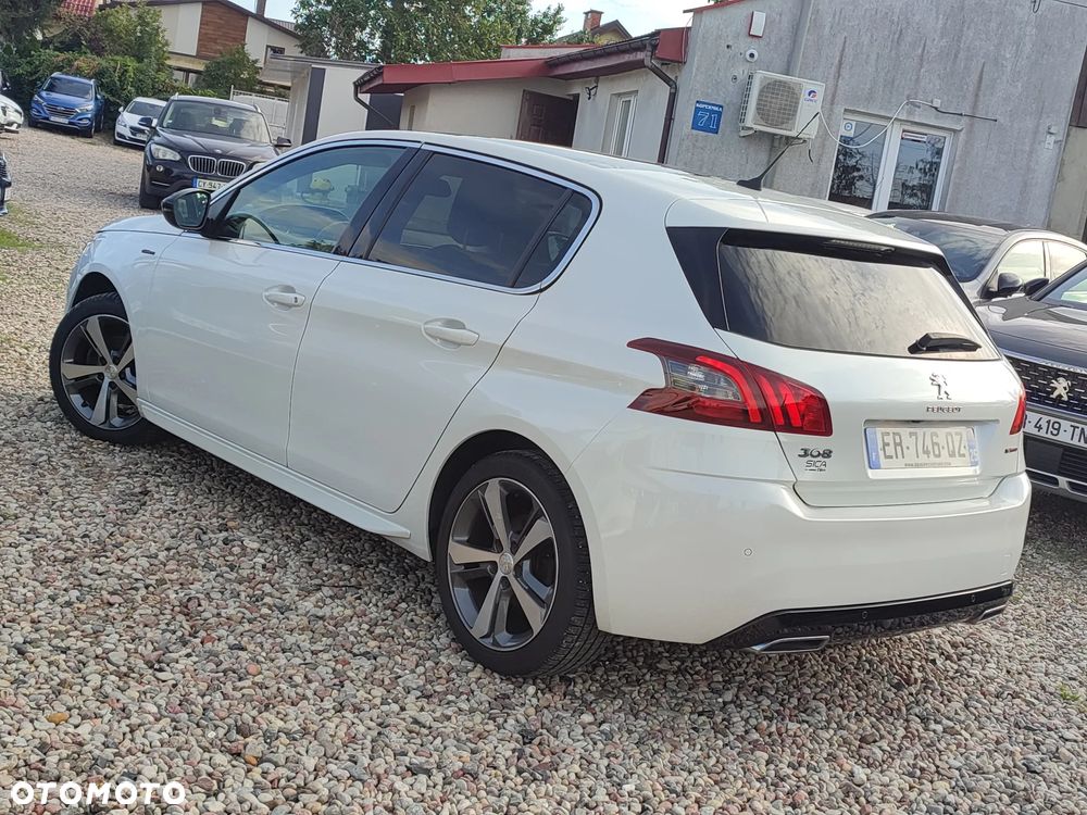 Peugeot 308 2017 photo 2