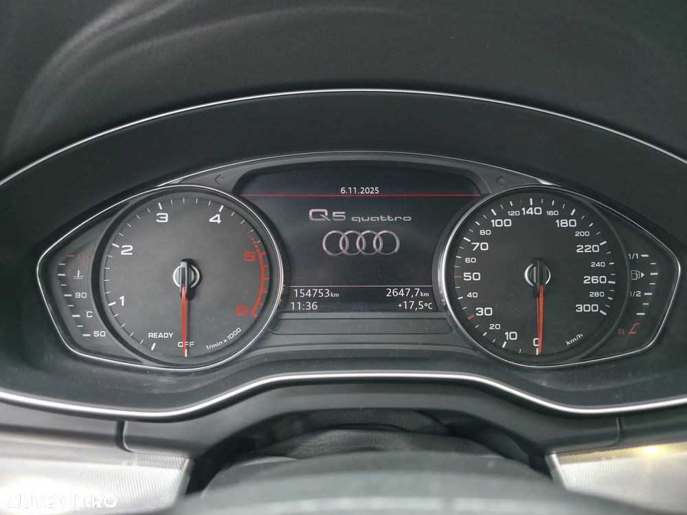 Audi Q5 2.0 40 TDI quattro S tronic Sport - 13