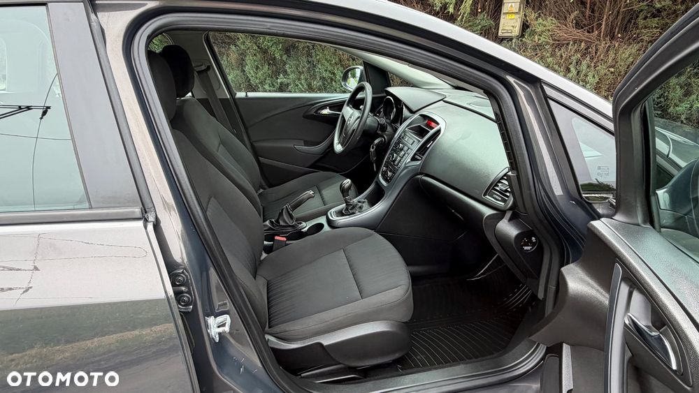 Opel Astra - 25