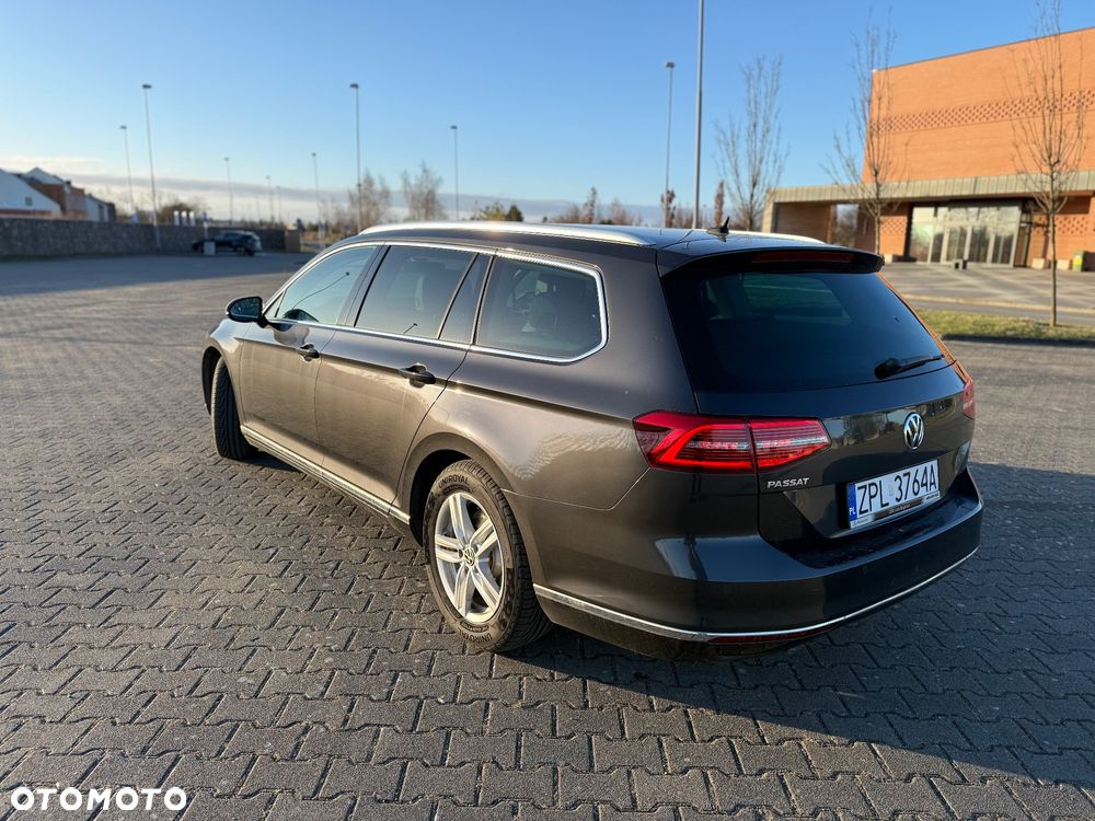 Volkswagen Passat - 7