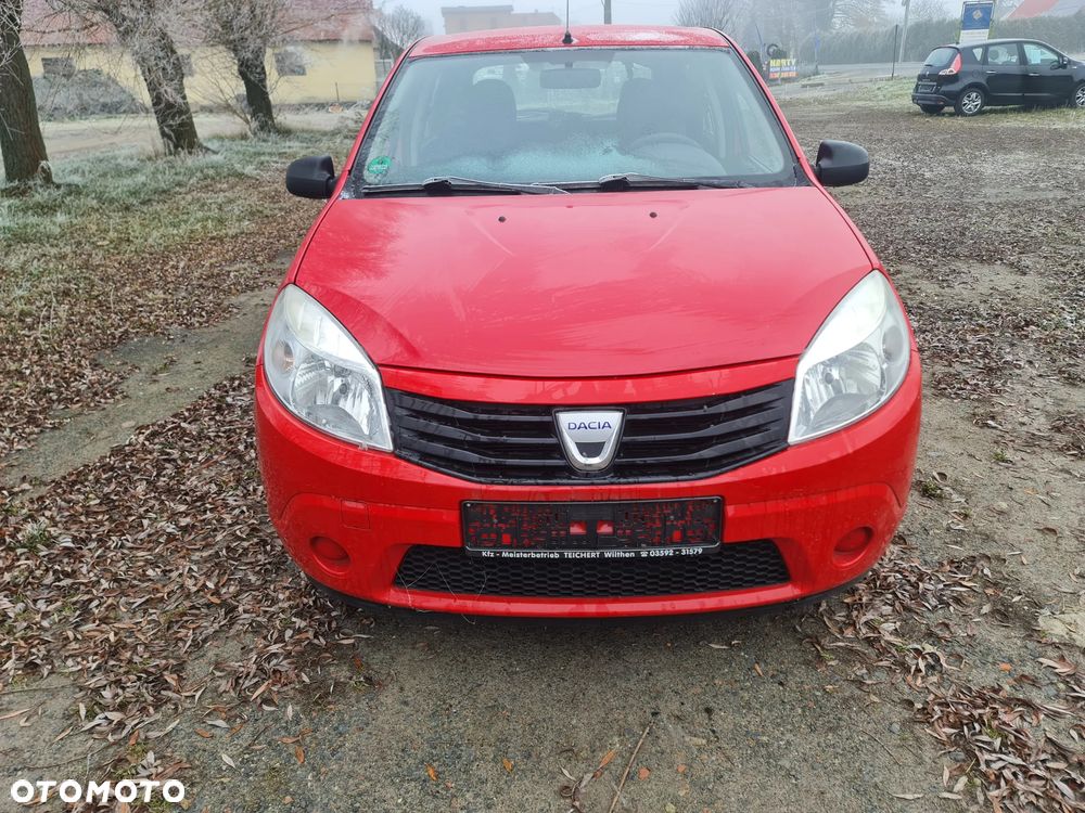 Dacia Sandero - 1