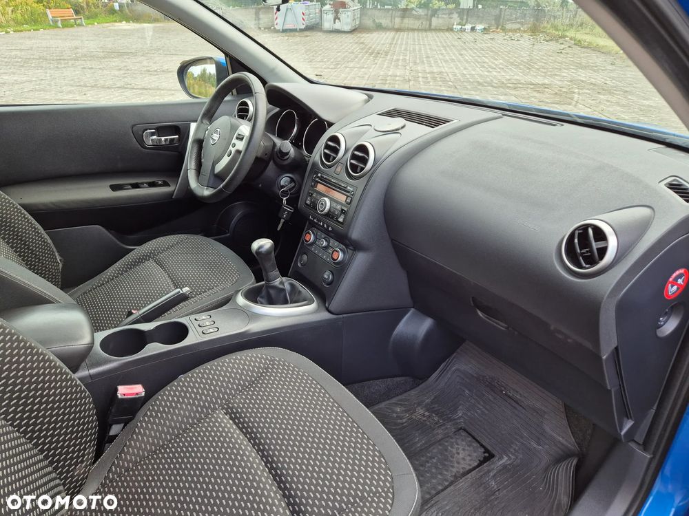 Nissan Qashqai 1.6 visia - 21