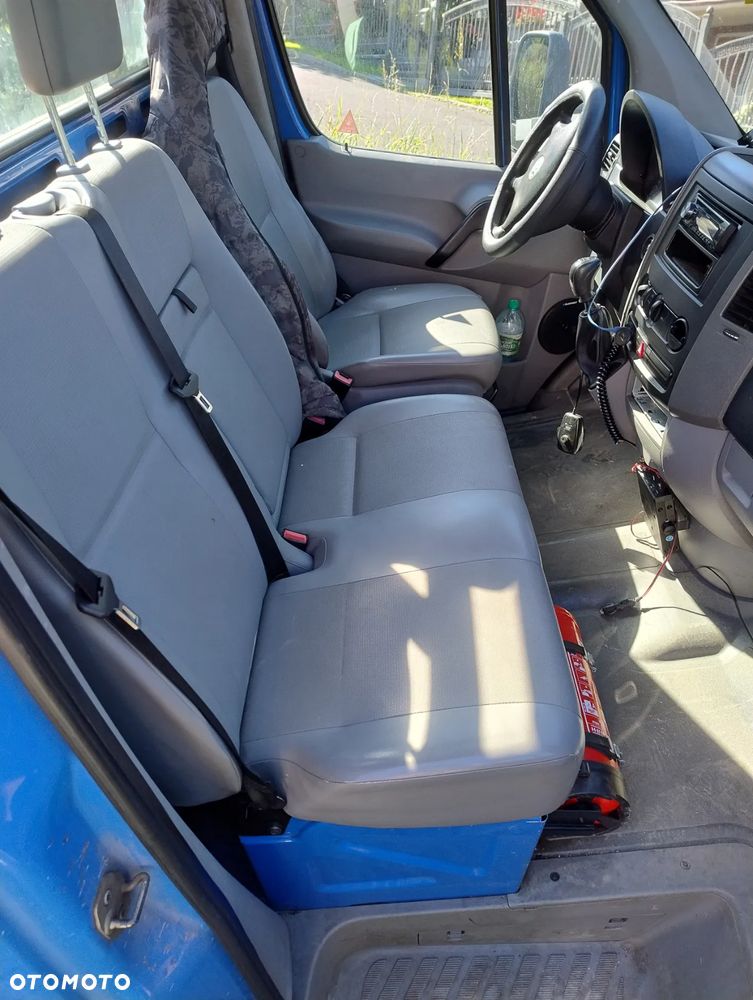 Volkswagen Crafter - 2