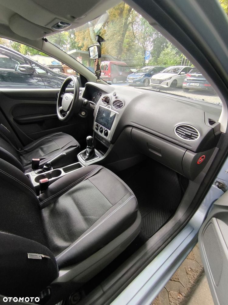 Ford Focus - 6