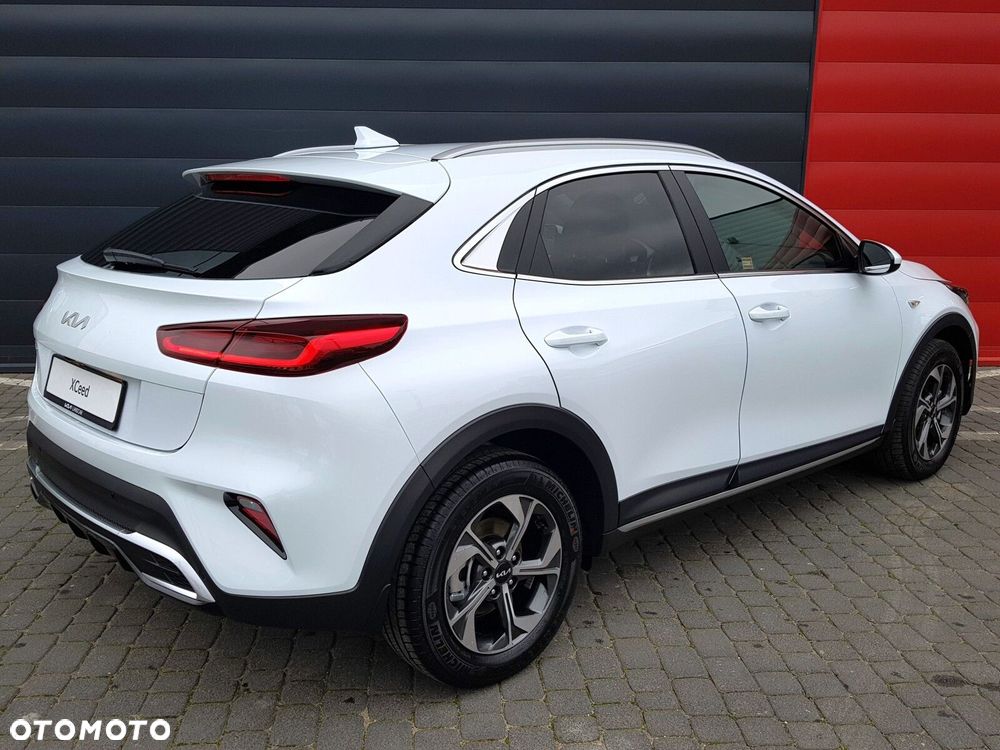 Kia XCeed 1.5 T-GDI M - 8