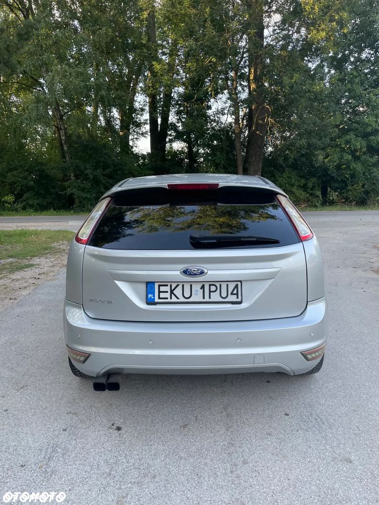 Ford Focus 1.8 FF Platinium X - 17