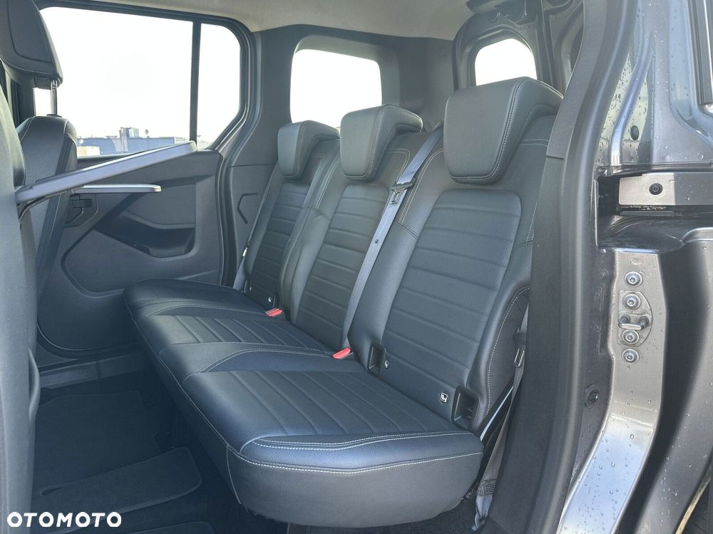 Mercedes-Benz Klasa T 180 d Style - 19