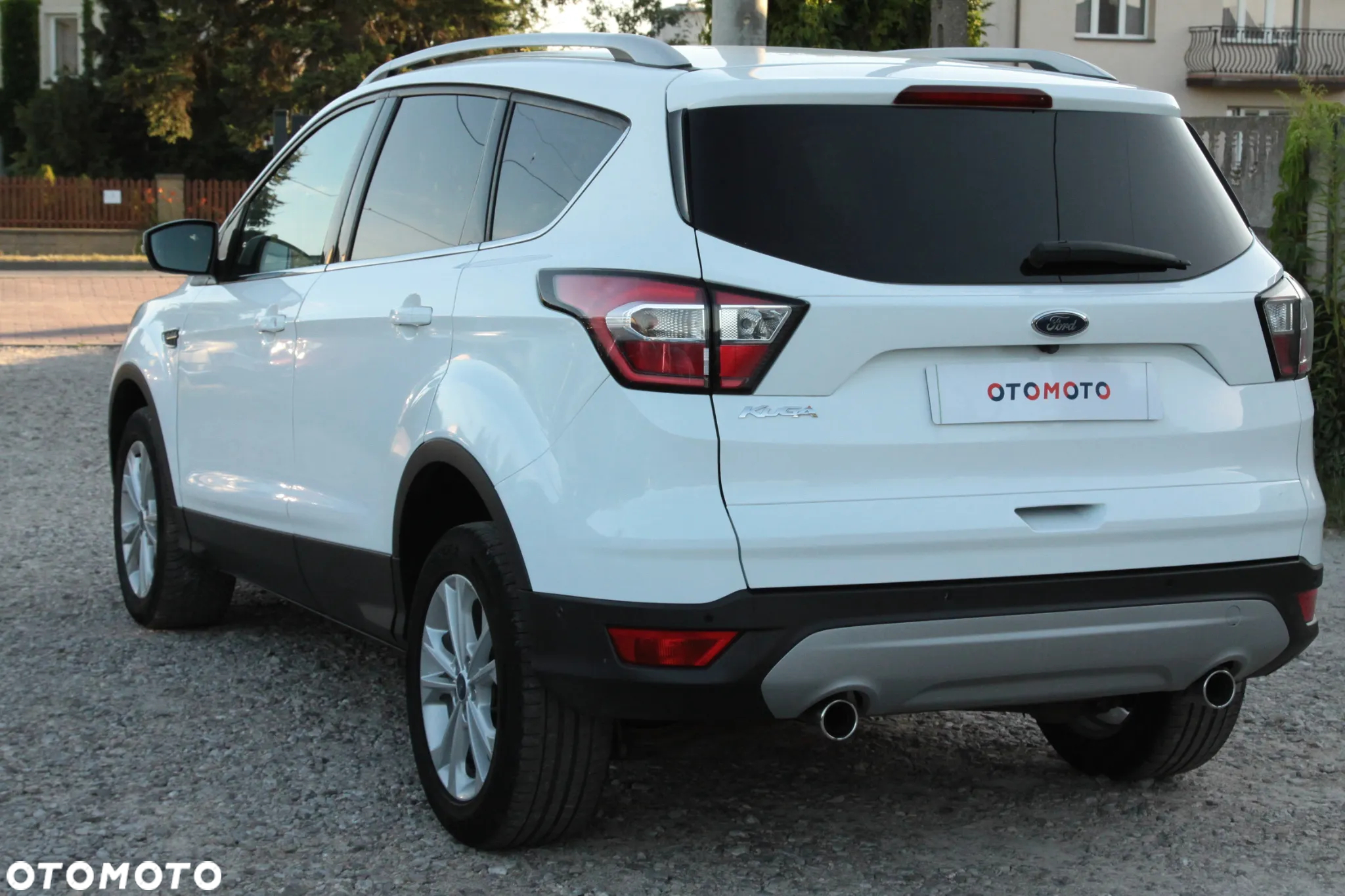 Ford Kuga 2.0 TDCi 2x4 ST-Line - 10