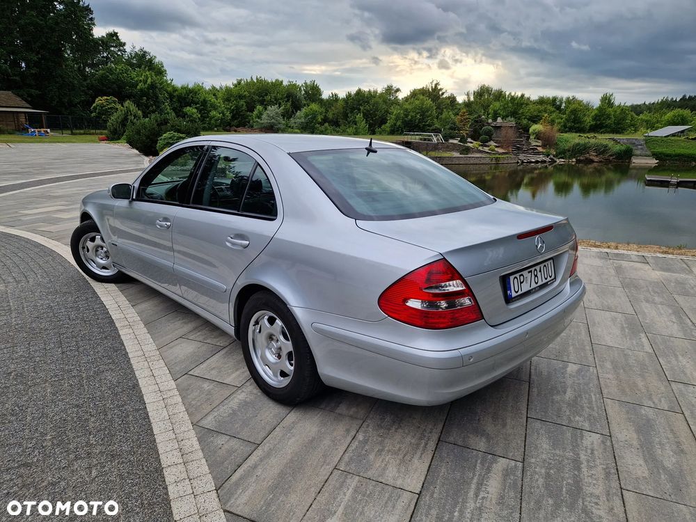 Mercedes-Benz Klasa E - 29
