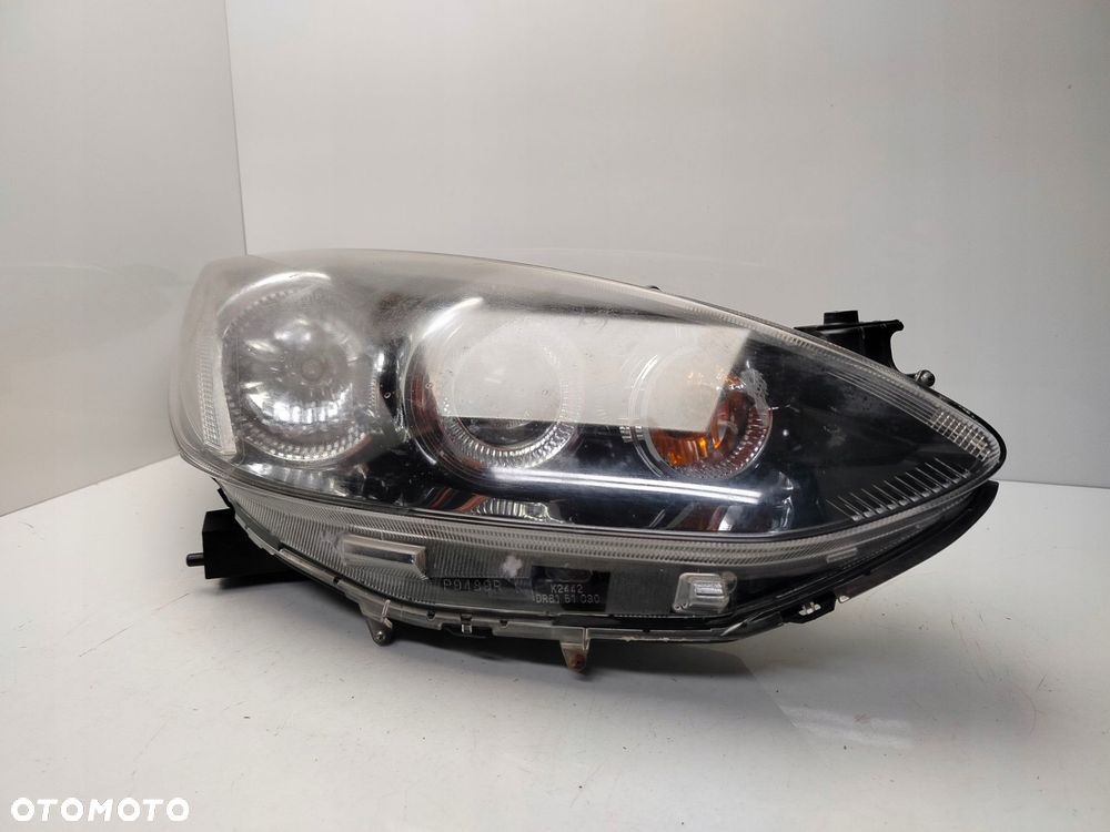 mazda 2 de 2011r reflektor lampa prawy przód prawa przednia soczewka - 2