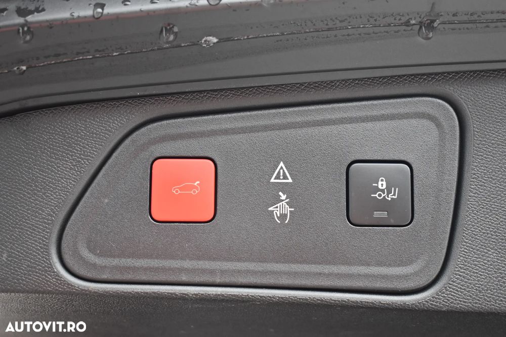 Peugeot 3008 PureTech 130 Stop & Start GPF EAT8 Allure Business-Paket - 20