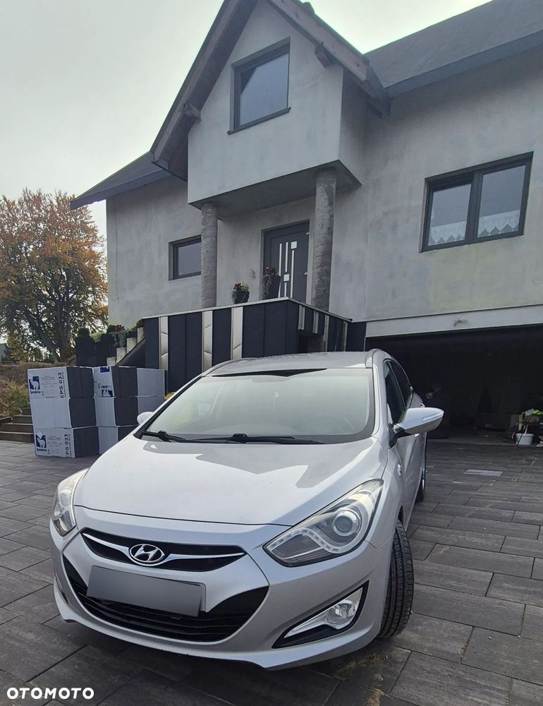 Hyundai I40