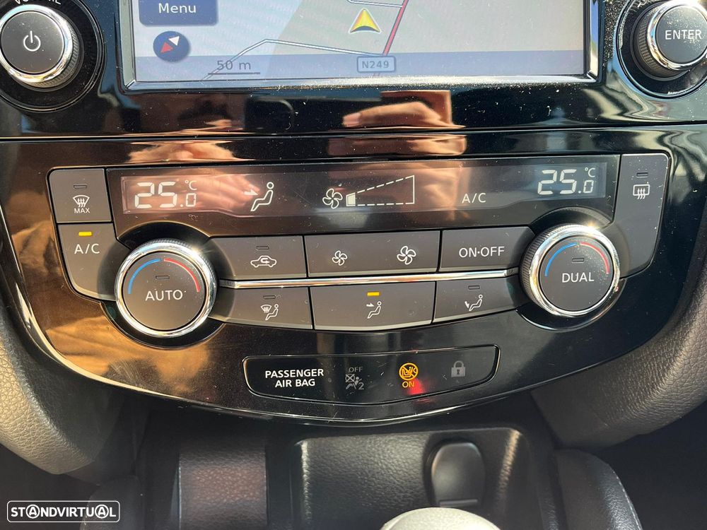 Nissan Qashqai 1.6 dCi N-Connecta 18 PS Xtronic - 29